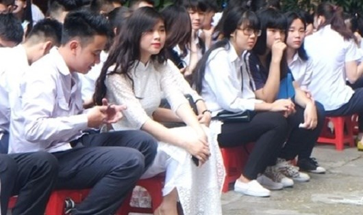 Thầy tr&ograve; mong giữ ổn định, học g&igrave; thi đ&oacute;.&nbsp;(Ảnh minh họa)