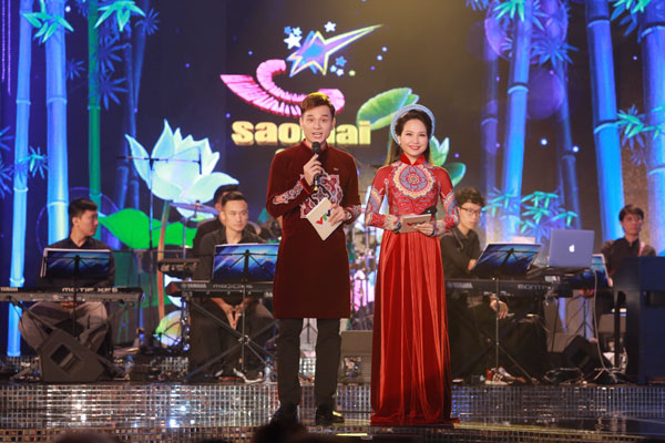 MC Mỹ Lan v&agrave; Danh T&ugrave;ng.