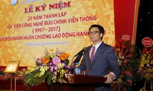 Ph&oacute; Thủ tướng Vũ Đức Đam ph&aacute;t biểu tại lễ kỷ niệm.
