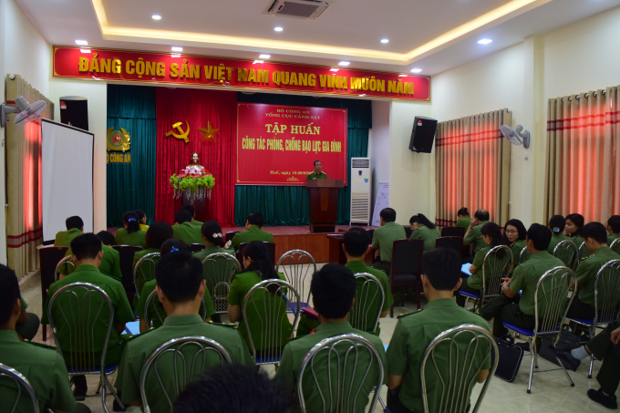 To&agrave;n cảnh buổi tập huấn.