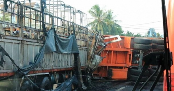 Khánh Hòa: Lao thẳng xe máy vào xe đầu kéo container lúc nửa đêm, người đàn ông tử vong