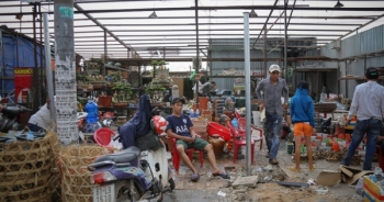 Chính thức xóa sổ 50 ki-ốt gần sân bay Tân Sơn Nhất, hàng trăm con chó mèo, thỏ con... không biết sẽ về đâu