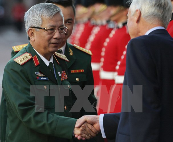 Đo&agrave;n Bộ Quốc ph&ograve;ng Việt Nam, do Thứ trưởng, Thượng tướng Nguyễn Ch&iacute; Vịnh dẫn đầu, dự Hội nghị cấp Bộ trưởng Quốc ph&ograve;ng c&aacute;c nước tham gia lực lượng g&igrave;n giữ h&ograve;a b&igrave;nh của Li&ecirc;n hợp quốc tại London (Anh) ng&agrave;y 8/9/2016. (Ảnh: Tư liệu TTXVN)