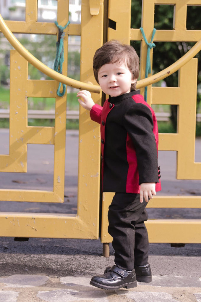 Cadie Mộc Tr&agrave;, Alfie T&uacute;c Mạch cực đ&aacute;ng y&ecirc;u trong bộ ảnh trung thu