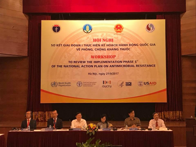 Hội nghị sơ kết giai đoạn I thực hiện Kế hoạch h&agrave;nh động quốc gia về ph&ograve;ng, chống kh&aacute;ng thuốc tổ chức ng&agrave;y 21/9 tại H&agrave; Nội. Ảnh: Infonet.