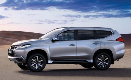 Mitsubishi All New Pajero Sport giảm gi&aacute; s&acirc;u c&ograve;n 1,2 tỷ đồng