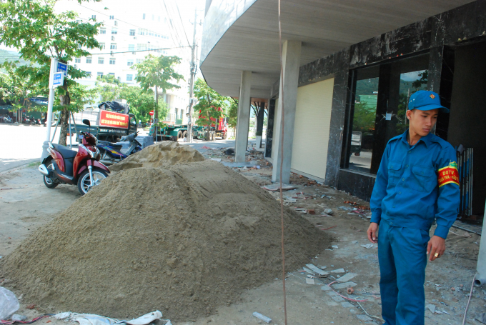 UBND phường sẽ c&oacute; buổi l&agrave;m việc để giải quyết phản &aacute;nh đ&uacute;ng đắn của người d&acirc;n.