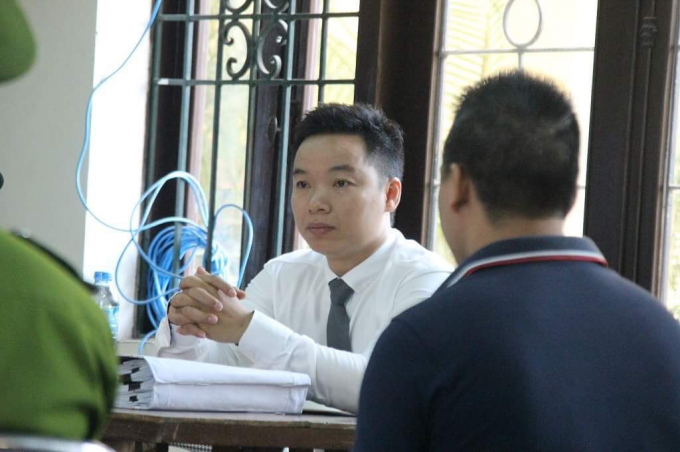 Luật sư Giang Hồng Thanh, người b&agrave;o chữa cho bị c&aacute;o Phương.