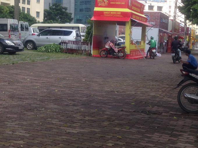 Quầy b&aacute;nh trung thu