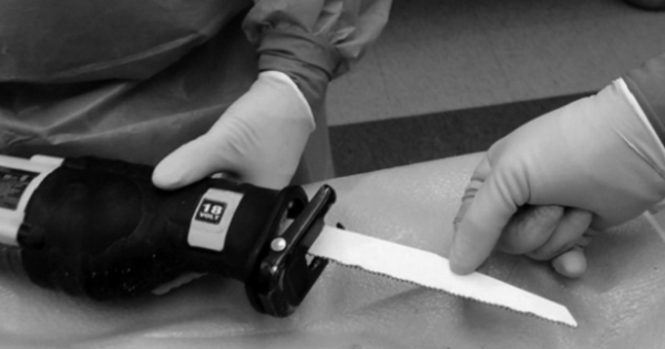 Đối xử với hàng ngàn thi thể như… mớ rau, con cá