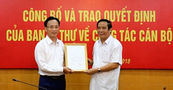 Triển khai Quyết định của Ban Bí thư về công tác cán bộ