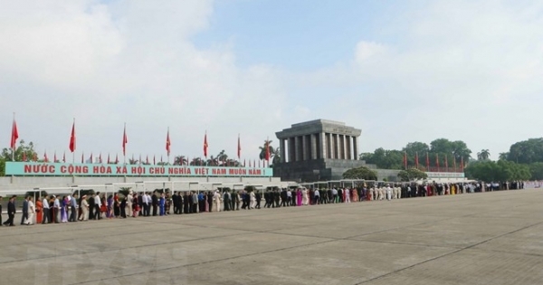 Hơn 38.600 lượt người vào lăng viếng Bác dịp kỷ niệm Quốc khánh 2/9