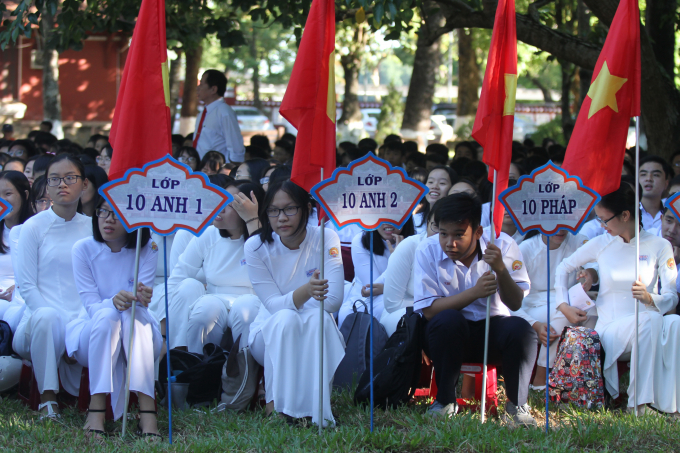 &nbsp;Ch&agrave;o đ&oacute;n năm học mới.