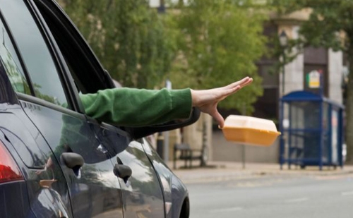 Bản tin Pháp luật: Bêu tên người xả rác, tè bậy - Cần xem xét quyền riêng tư