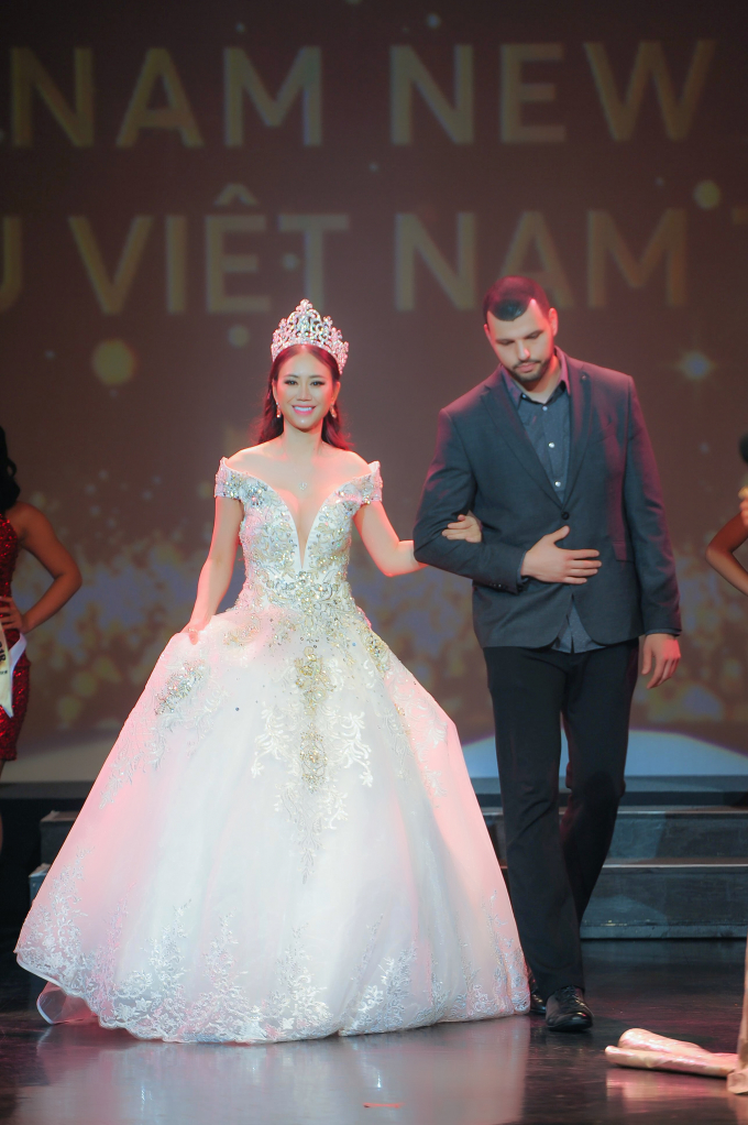 Hoa hậu Việt Nam Thế Giới 2018 kết th&uacute;c trong sự th&agrave;nh c&ocirc;ng