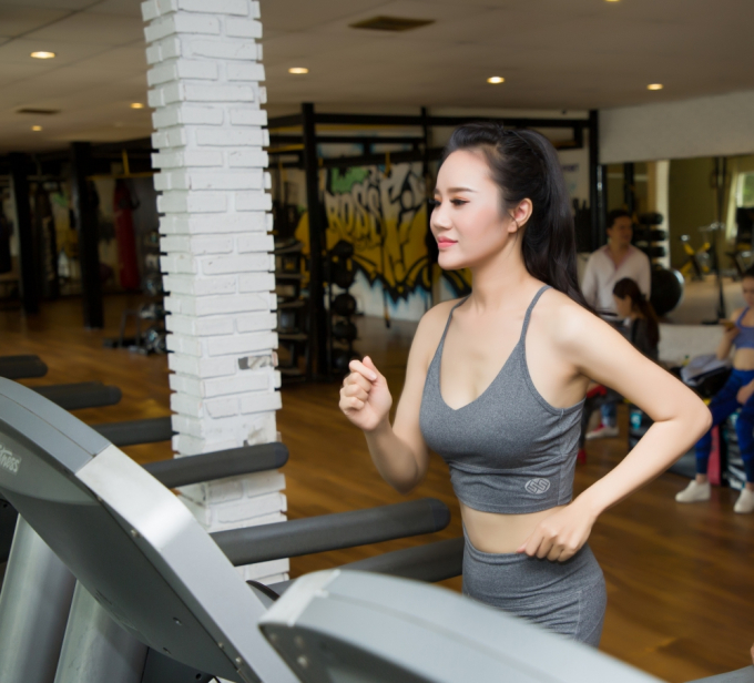 &Aacute; kh&ocirc;i Dương Yến Phi giảm cấp tốc 3kg trước Chung kết Hoa hậu Sắc đẹp To&agrave;n cầu 2018