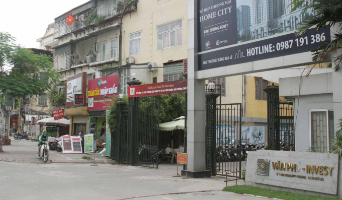 Lối v&agrave;o t&ograve;a nh&agrave;&nbsp;Home City tại số 177 đường Trung K&iacute;nh