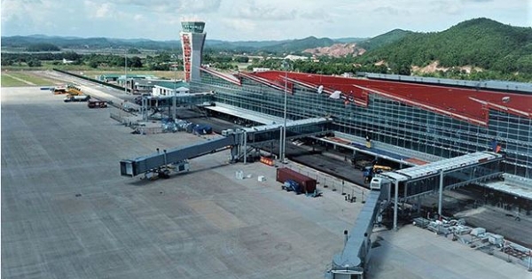 TNGT xe tải trong hầm Hải Vân, 2 người bị thương nặng