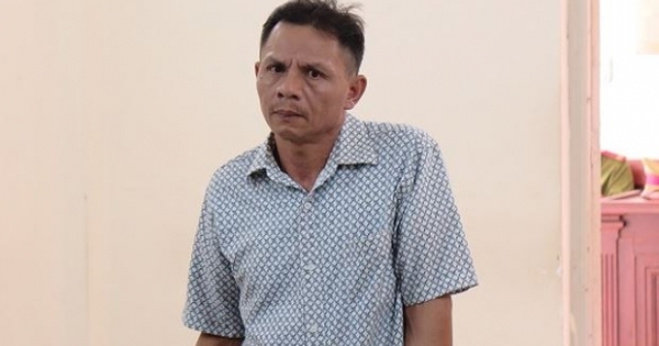 Cặp vợ chồng hờ dùng ảnh "nóng" quảng cáo cho các "chân dài" bán dâm