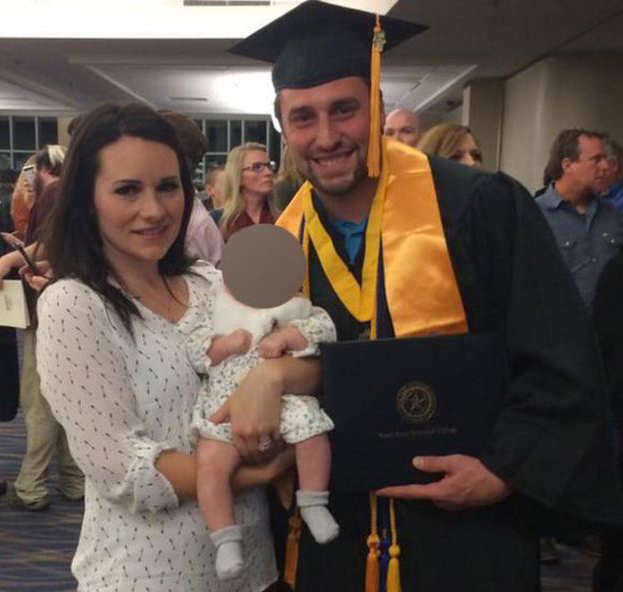 C&ocirc; Kayla Giles v&agrave; anh Thomas Coutee Jr. Ảnh: BBC