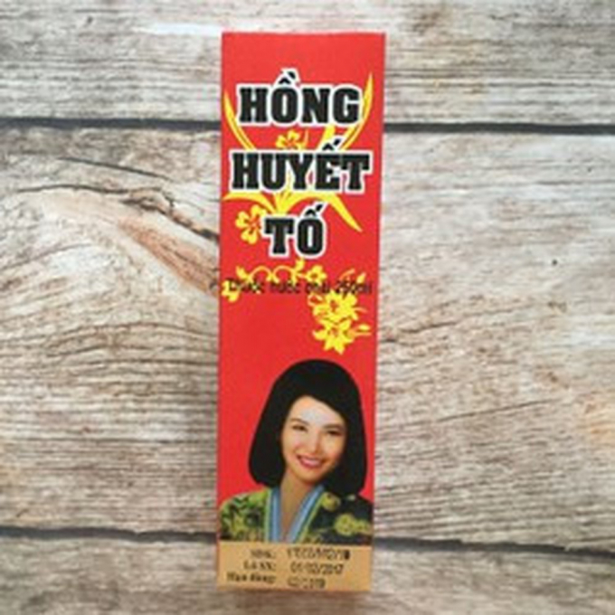 Sản phẩm &ldquo;Hồng huyết tố&rdquo;, vẫn được cơ sở Y dược Nguyễn Minh Tr&iacute; sản xuất v&agrave; lưu h&agrave;nh, mặc d&ugrave; số đăng k&yacute; đ&atilde; hết hiệu lực.