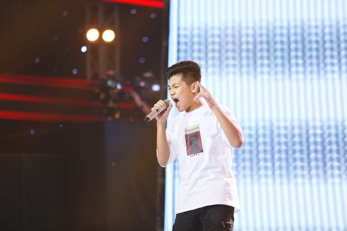 S&acirc;n khấu The Voice Kids n&oacute;ng