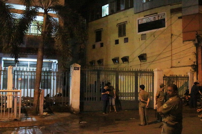 Nam sinh vi&ecirc;n được ph&aacute;t hiện tử vong ở khu vực s&acirc;n k&yacute; t&uacute;c x&aacute; trường Đại học C&ocirc;ng nghiệp TP HCM.