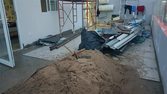 Tầng thượng The Bonica bị chủ đầu tư chiếm dụng, x&acirc;y dựng l&agrave;m nơi thờ c&uacute;ng, trồng c&acirc;y