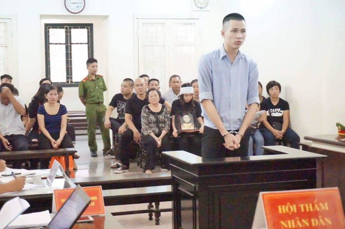 Bị c&aacute;o Phạm Thanh T&ugrave;ng tại phi&ecirc;n t&ograve;a.