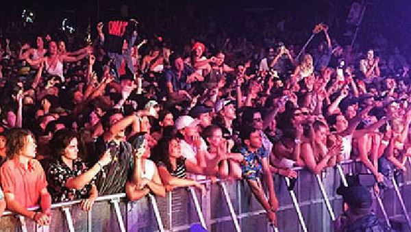 H&agrave;ng trăm người đ&atilde; tử vong trong lễ hội &acirc;m nhạc tr&ecirc;n khắp thế giới