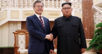 Ông Kim Jong-un thẳng thắn nói về kinh tế Triều Tiên