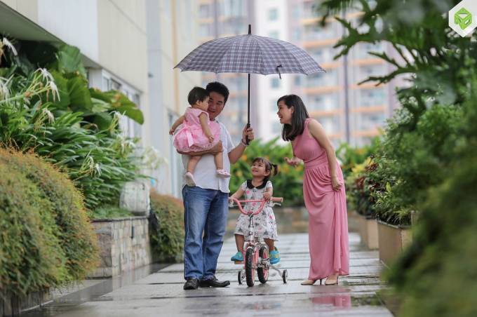 Khoảnh khắc hạnh ph&uacute;c của cư d&acirc;n tại c&ocirc;ng tr&igrave;nh nh&agrave; ở Novaland.