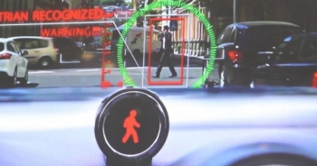 Độc đáo sản phẩm công nghệ cảnh báo chống đâm va, cảnh báo tai nạn giao thông