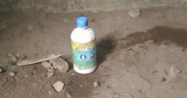 Thanh Hóa: Dùng thuốc diệt cỏ, đôi nam nữ tử vong trong nhà nghỉ