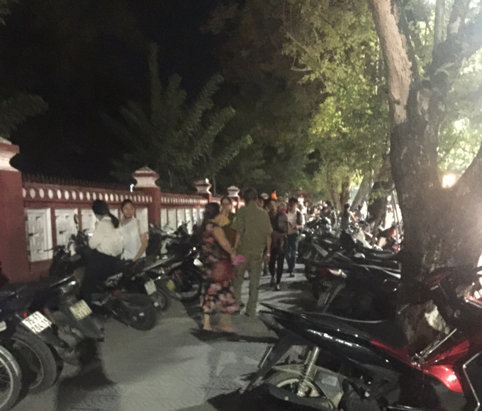 Kiếm tiền dễ d&agrave;ng nhờ lễ