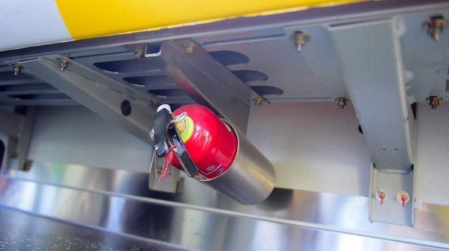 B&igrave;nh cứu hỏa tr&ecirc;n khoang t&agrave;u