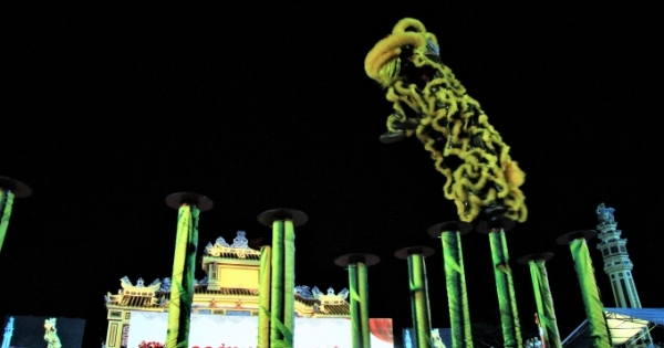 Ngày hội Lân năm 2018 tại TP Huế thu hút hàng nghìn người tham dự