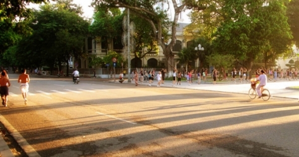 Dự báo thời tiết ngày 21/9: Thủ đô Hà Nội tiếp tục những ngày nắng oi ả