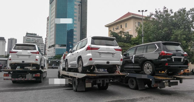 Vay mua &ocirc; t&ocirc;, con dao hai lưỡi