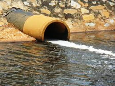 Xử phạt 150 triệu đồng C&ocirc;ng ty CP Trung Sơn h&agrave;nh vi xả nước thải kh&ocirc;ng đạt chuẩn ra m&ocirc;i trường. (Ảnh minh hoạ).