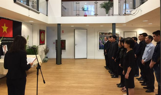 H&igrave;nh ảnh tại Lễ viếng.