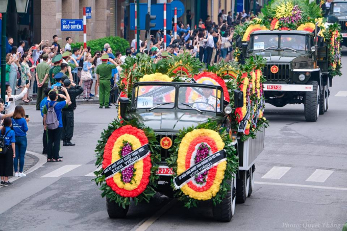 Những h&igrave;nh ảnh cu&ocirc;́i c&ugrave;ng về linh cữu Chủ tịch nước Trần Đại Quang ở Thủ đ&ocirc;