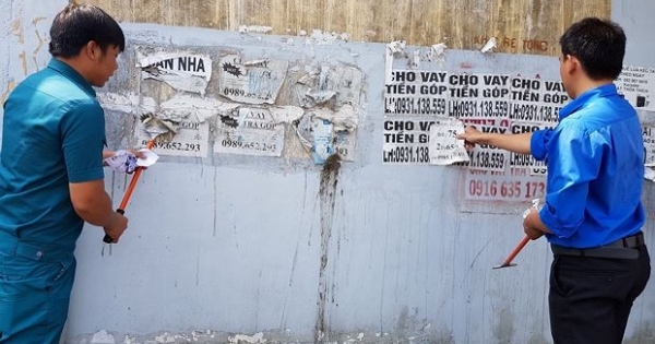 Quảng cáo “rác”: Kẻ dán – người gỡ