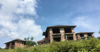 Biệt thự xây trái phép ở Ba Vì: Kéo dài xử lý để… hợp thức hóa?