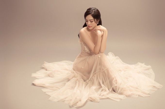 Dương Cẩm Lynh cho biết hiện tại c&ocirc; cảm thấy hạnh ph&uacute;c khi Will rất ngoan ngo&atilde;n v&agrave; hiểu chuyện n&ecirc;n c&ocirc; c&oacute; thời gian tập trung t&igrave;m kiếm dự &aacute;n phim ph&ugrave; hợp.