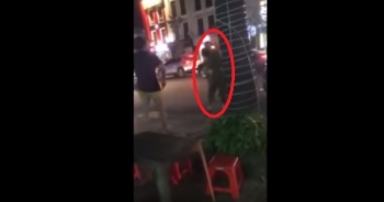 [Clip]: Dân mạng nể phục cách đánh ghen "văn minh" của người vợ