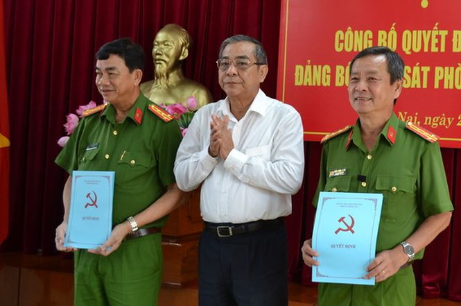 Điều động, bổ nhiệm nh&acirc;n sự 9 tỉnh th&agrave;nh