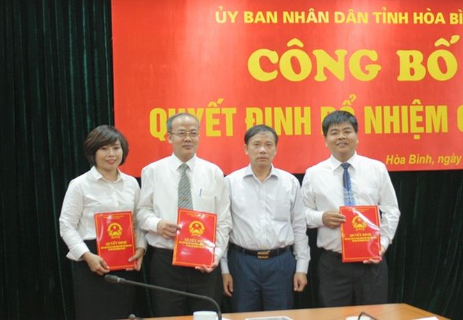 Điều động, bổ nhiệm nh&acirc;n sự 9 tỉnh th&agrave;nh