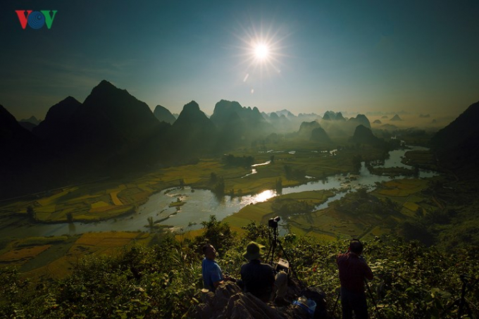 Ngọc C&ocirc;n l&agrave; nơi s&ocirc;ng Qu&acirc;y Sơn (bắt nguồn từ Trung Quốc) chảy v&agrave;o l&atilde;nh thổ Việt Nam.