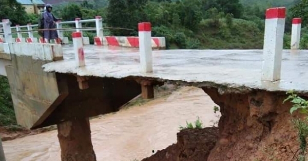 Quảng Trị: Mưa lớn trên diện rộng, hàng trăm hộ dân phải di dời